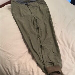 J. Crew Green Chinos Versatile Cotton Blend